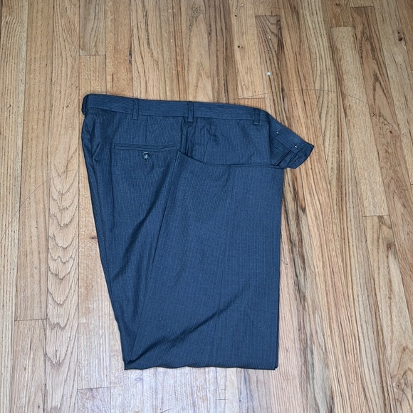 Haggar men’s suit - Picture 4 of 4